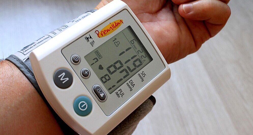 blood pressure monitoring devices